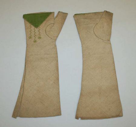 mittens-18th-c-met-mus